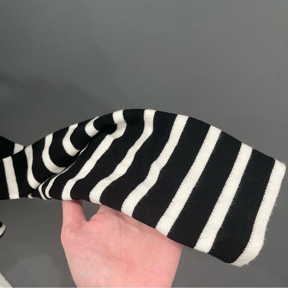 NEW Reformation Cardigan Sweater Black Striped Knit Top Lennox size M - Picture 4 of 7